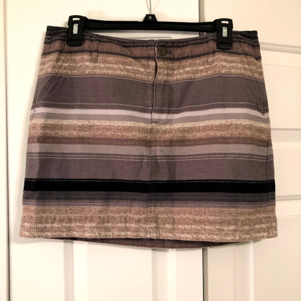 Old Navy Striped Skirt